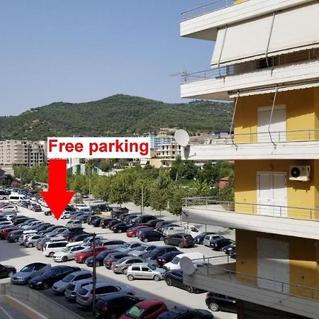 فلورا Deluxe Apartment المظهر الخارجي الصورة