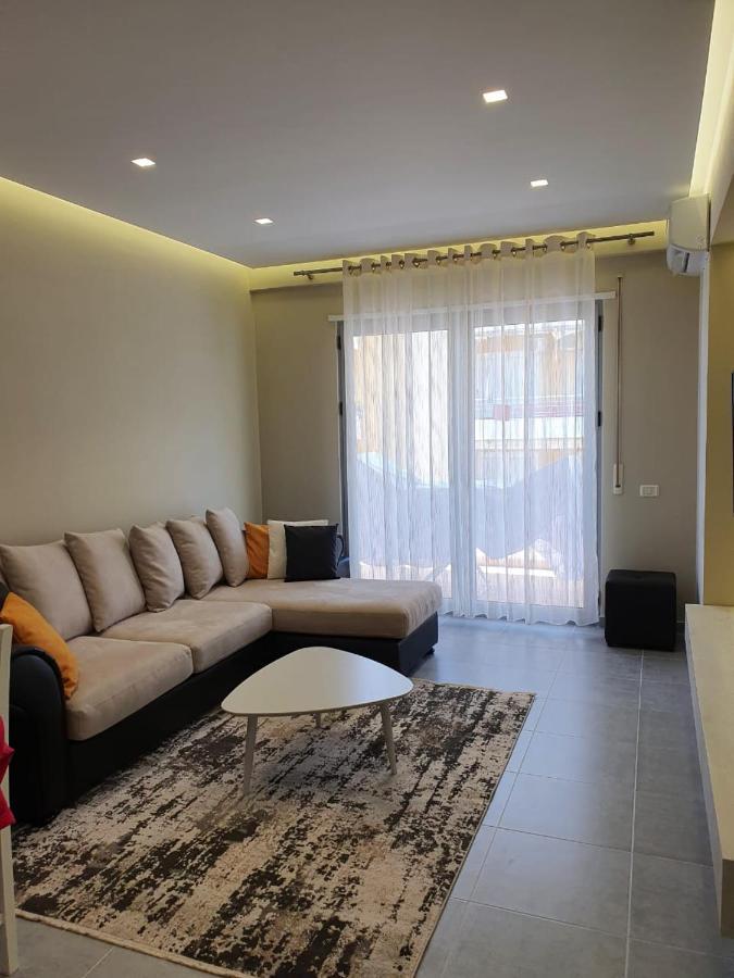 فلورا Deluxe Apartment المظهر الخارجي الصورة